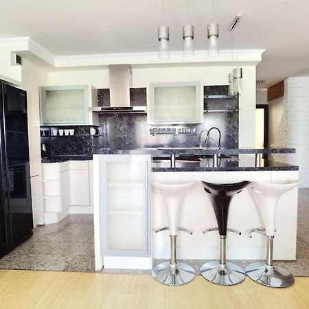Apartament Z Malym Spa グディニャ エクステリア 写真